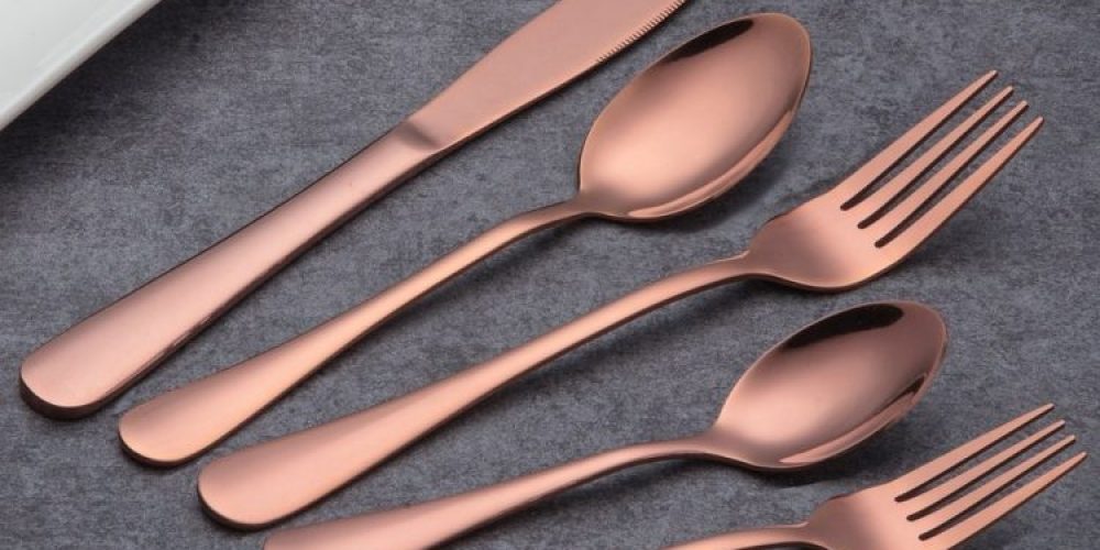 Why choose rose gold flatware?